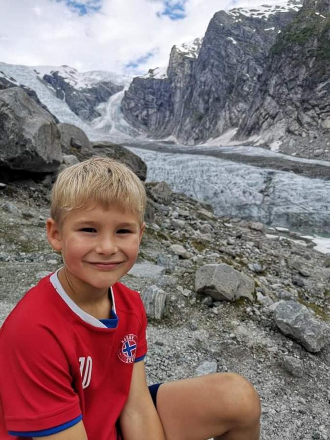 Ski- And Mountain * Sogndal
